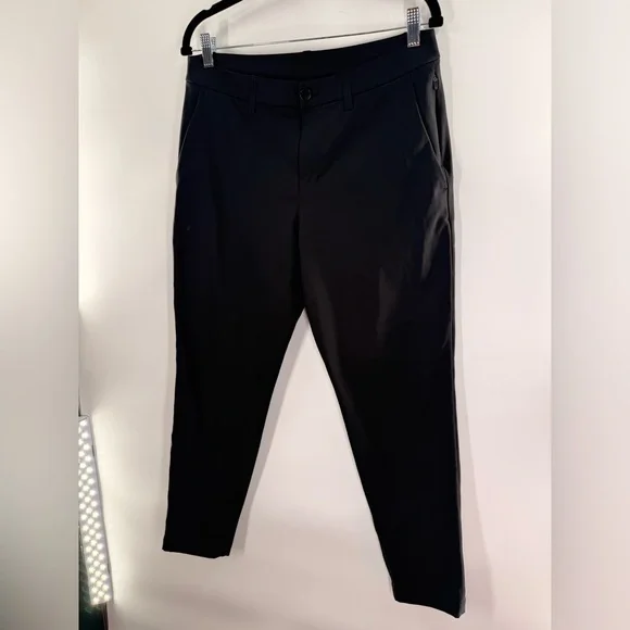 EUC Lululemon Black Commission slim Fit Pants